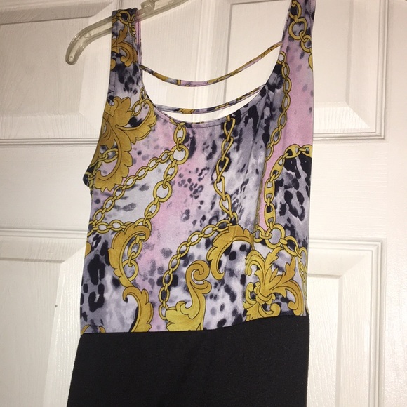 Dress with opening in back - Picture 2 of 3